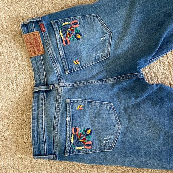 Lucky Brand Ava Embroidered Skinny Jean: Size 26/2 - Picture 4 of 9
